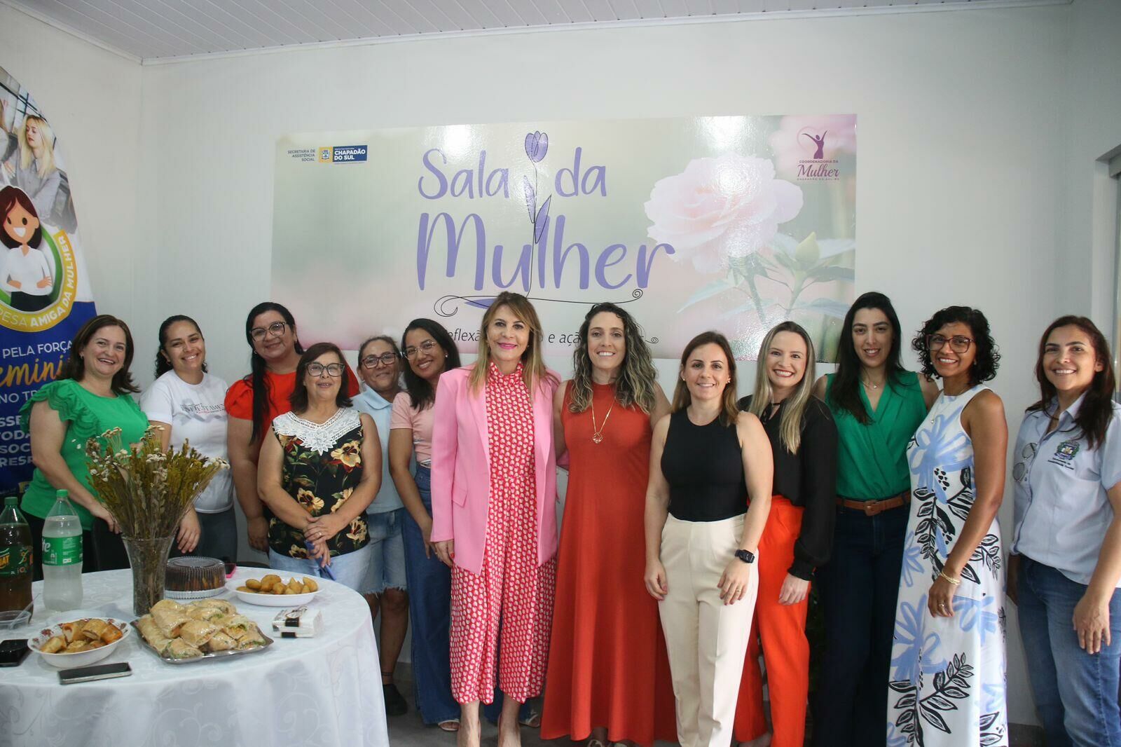 Imagem de compartilhamento para o artigo Prezando por ações humanizadas, a primeira-dama de Chapadão do Sul Maria das Dores inaugura Sala da Mulher da MS Todo dia